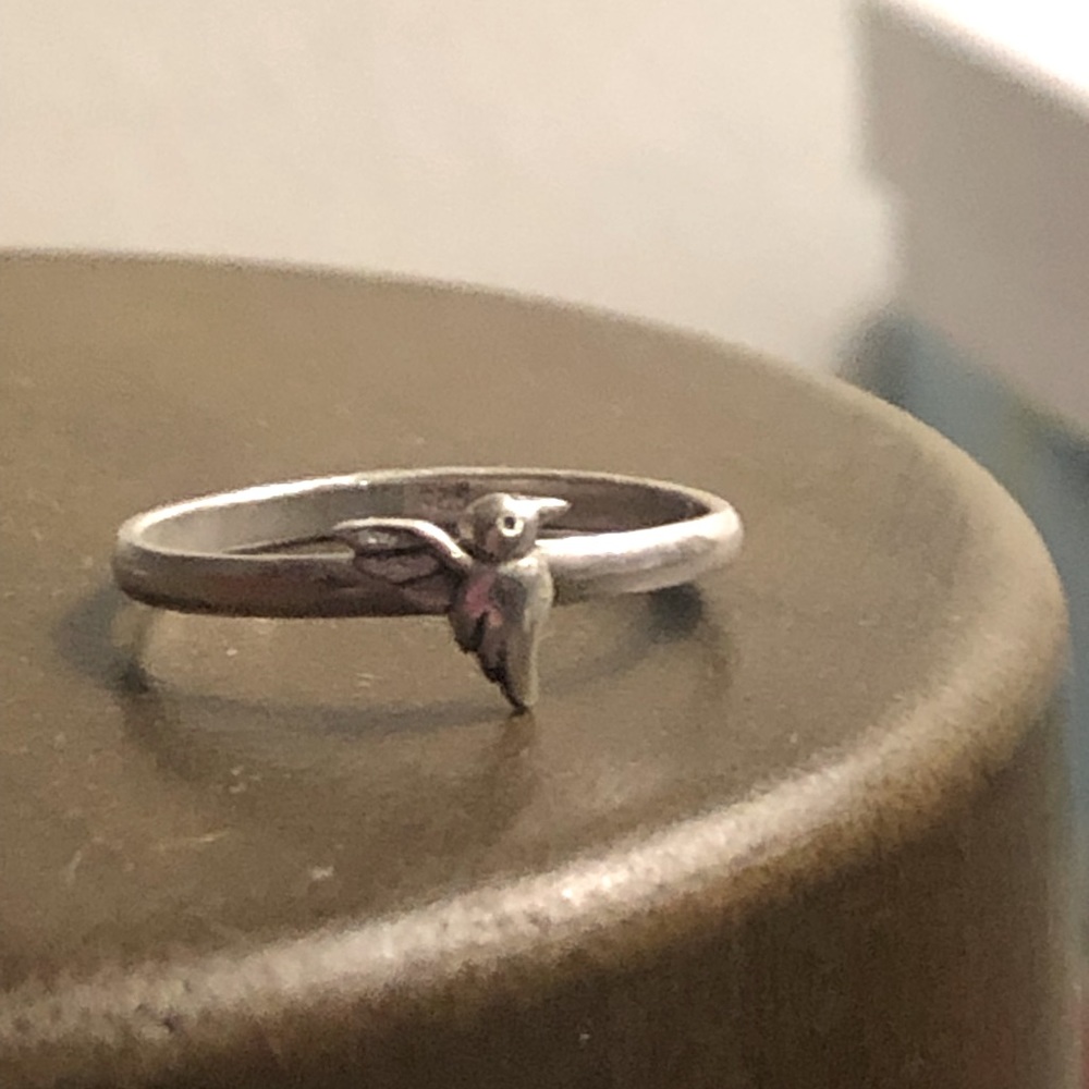 .925 stamped / Sz 8 Hummingbird Ring